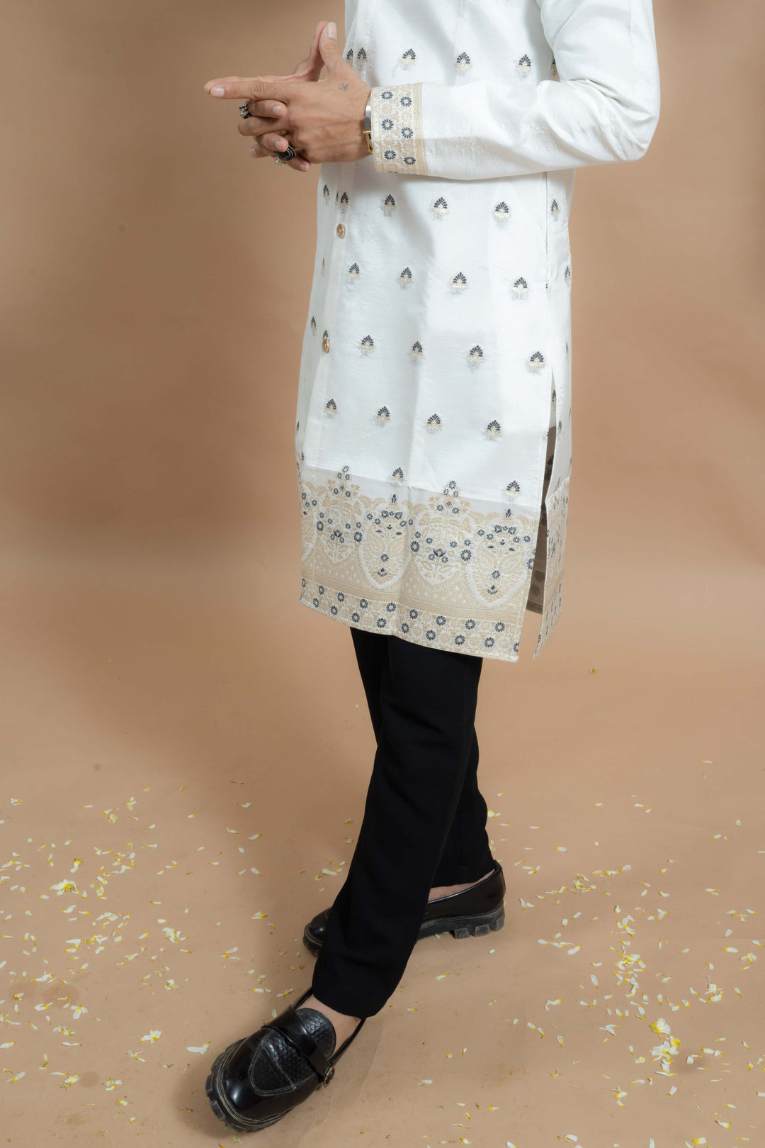 WHITE NOOR DELICATE JACQUARD DESIGNER INDO-KURTA