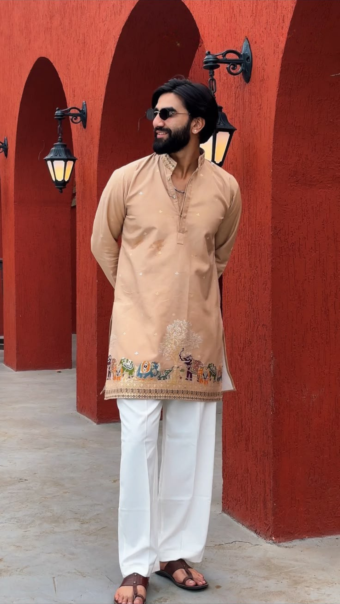 BEIGE KALPRAAG – ELEPHANT PATTERN JACQUARD KURTA