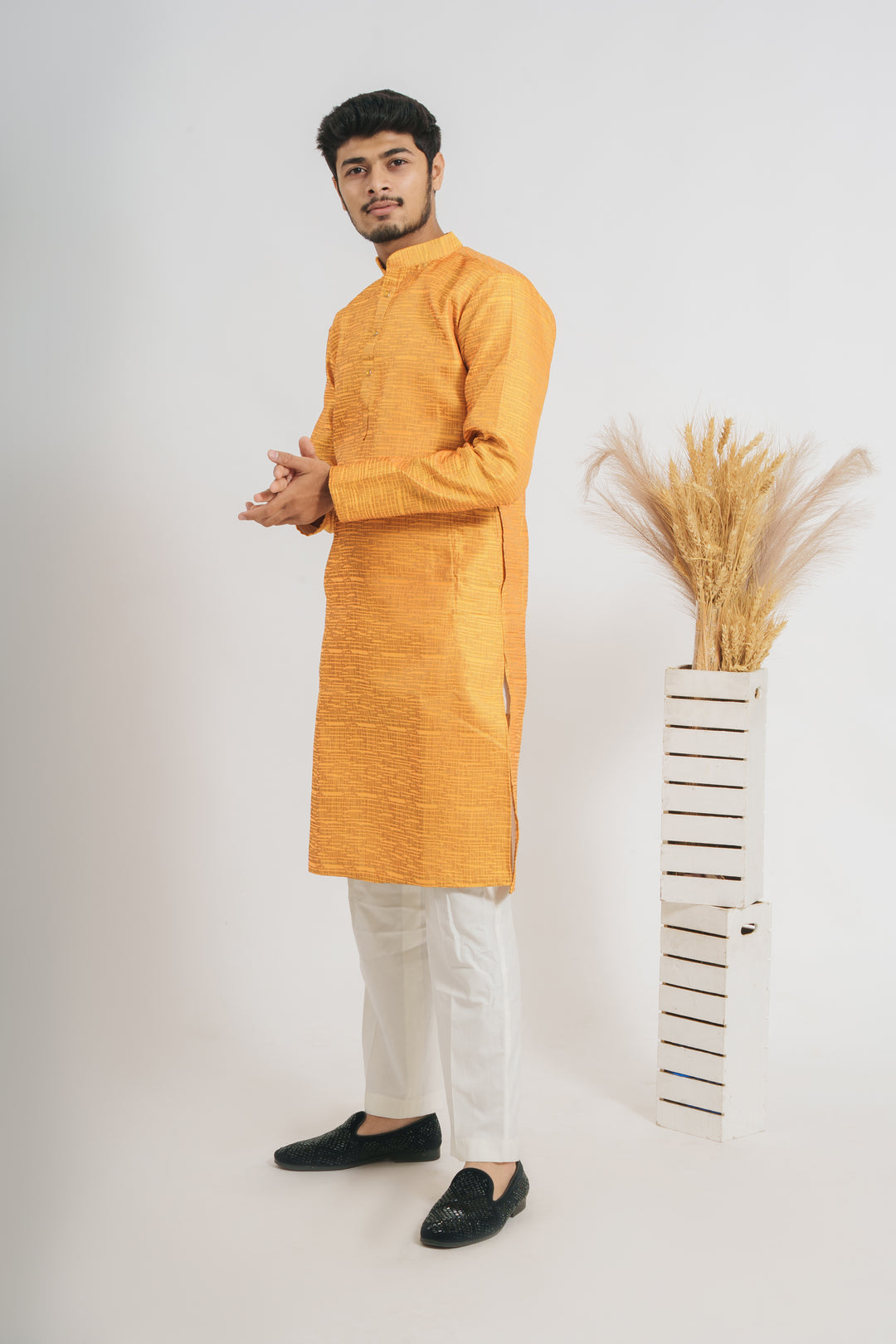 Shiny Yellow Tapeta Designed Awesome Men's Designer Kurta