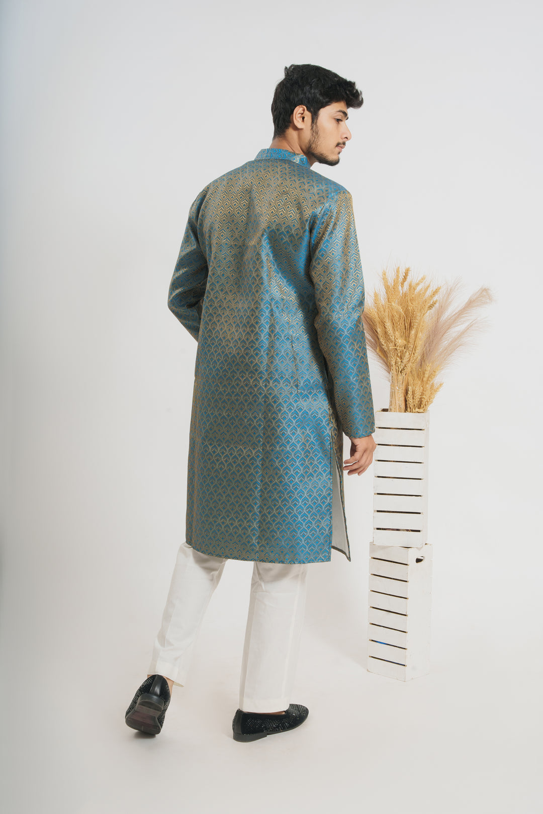 Blue Golden Leaves Pattern Men's Designer Kurta