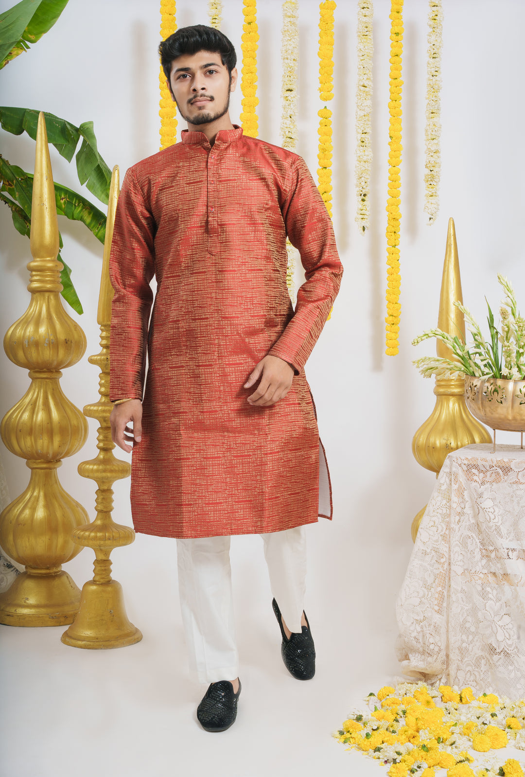 RED GOLDEN SHINY STRUCTURED JACQUARD DESIGNER KURTA