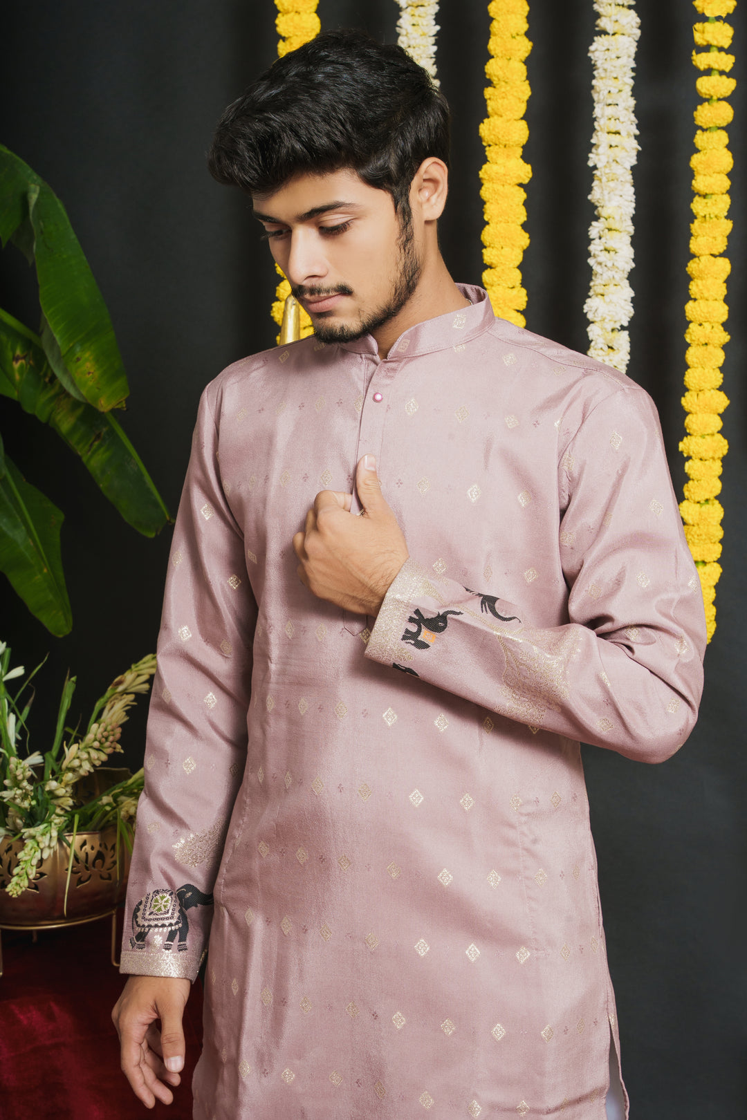 ONION PINK ELEPHANT PATTERN JACQUARD DESIGNER KURTA