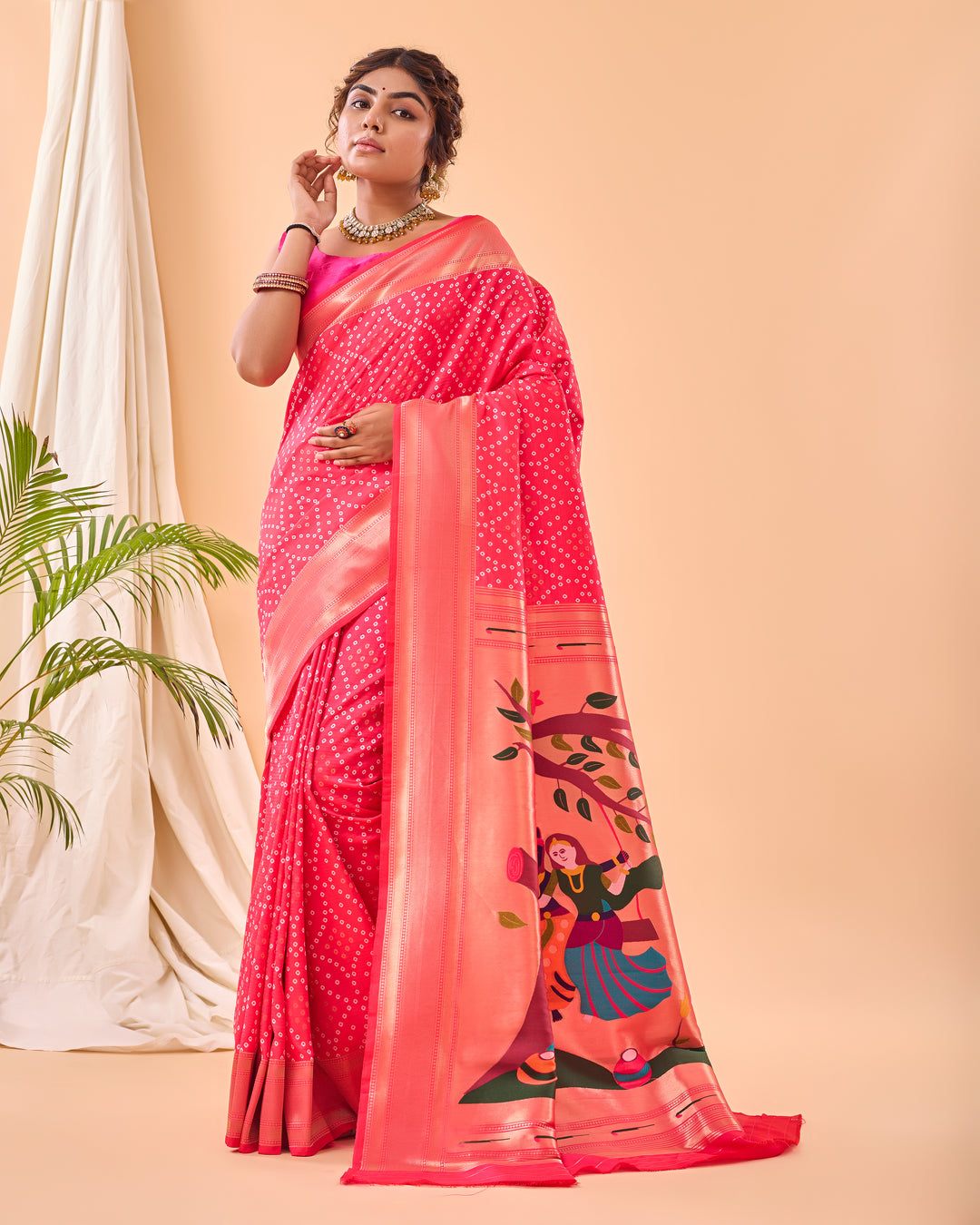 Rani Pink Woven printed saree
