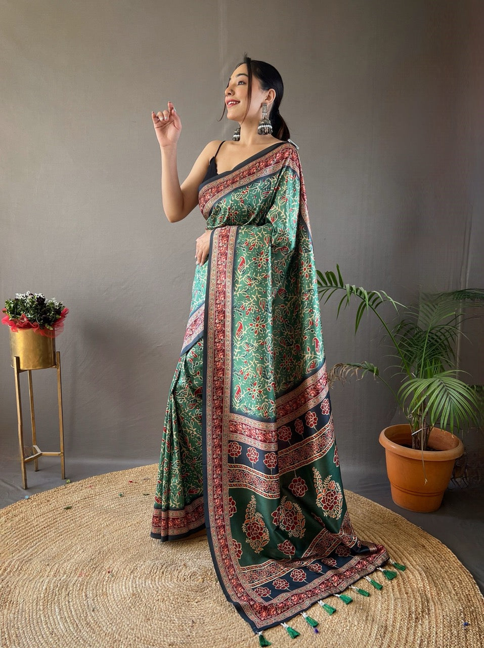 Forest Green & Maroon Kalamkari printed saree