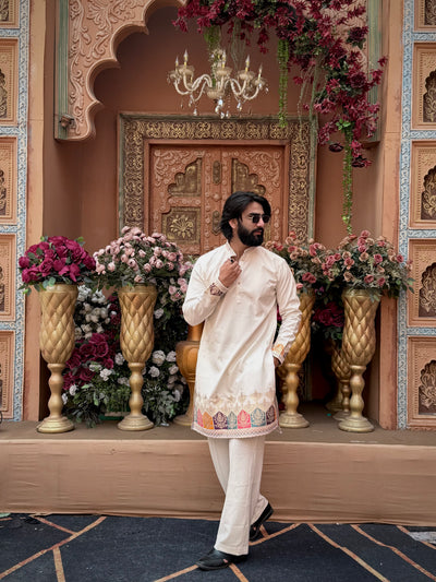 RANG MINARA GEOMETRIC PATTERN EXCLUSIVE KURTA