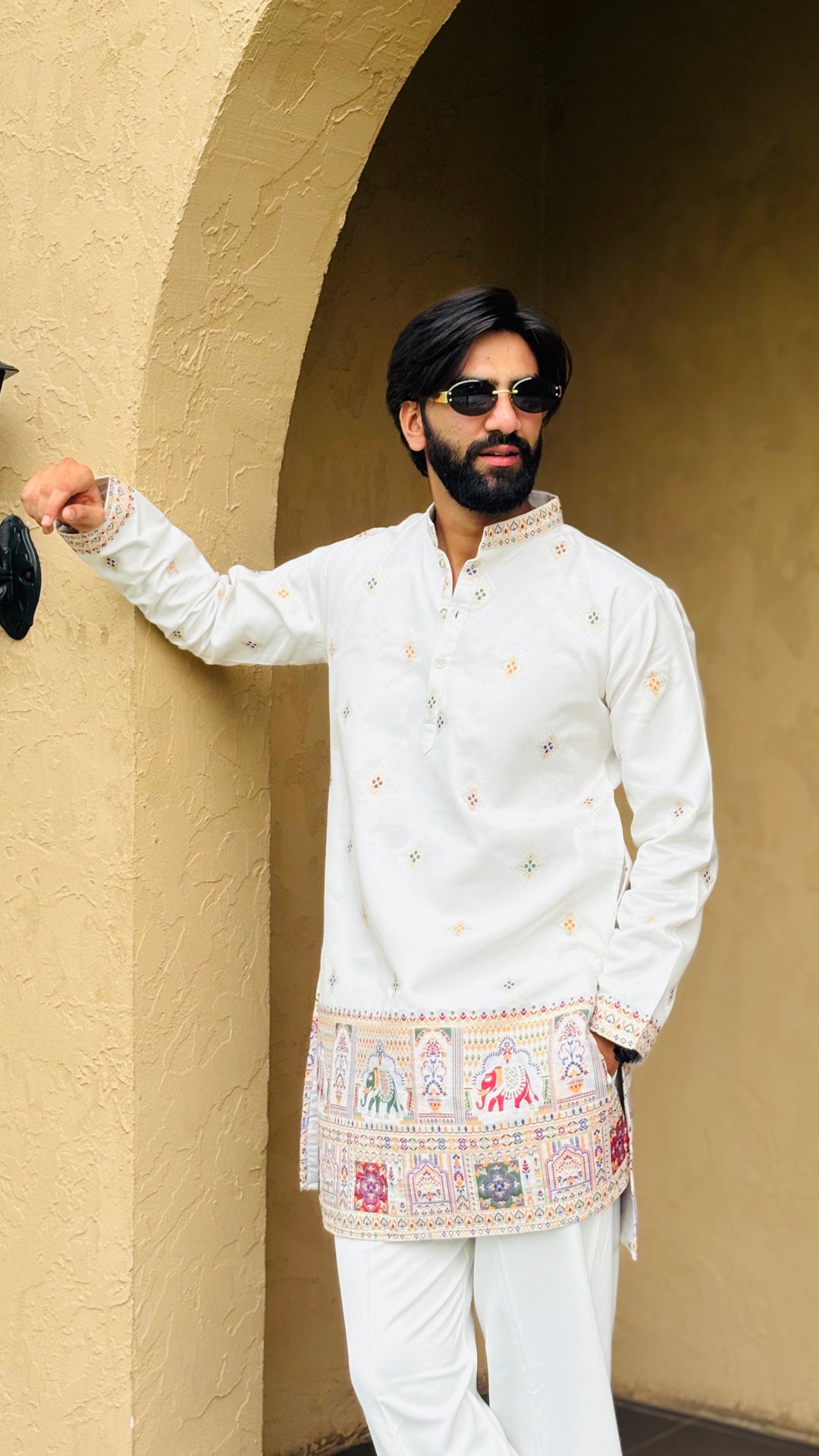 SHWET PATOLA HANDWOVEN JACQUARD SHORT KURTA