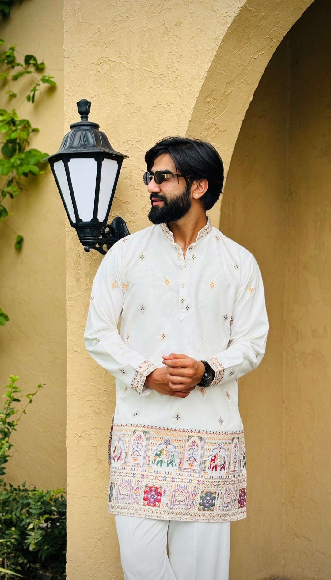 SHWET PATOLA HANDWOVEN JACQUARD SHORT KURTA