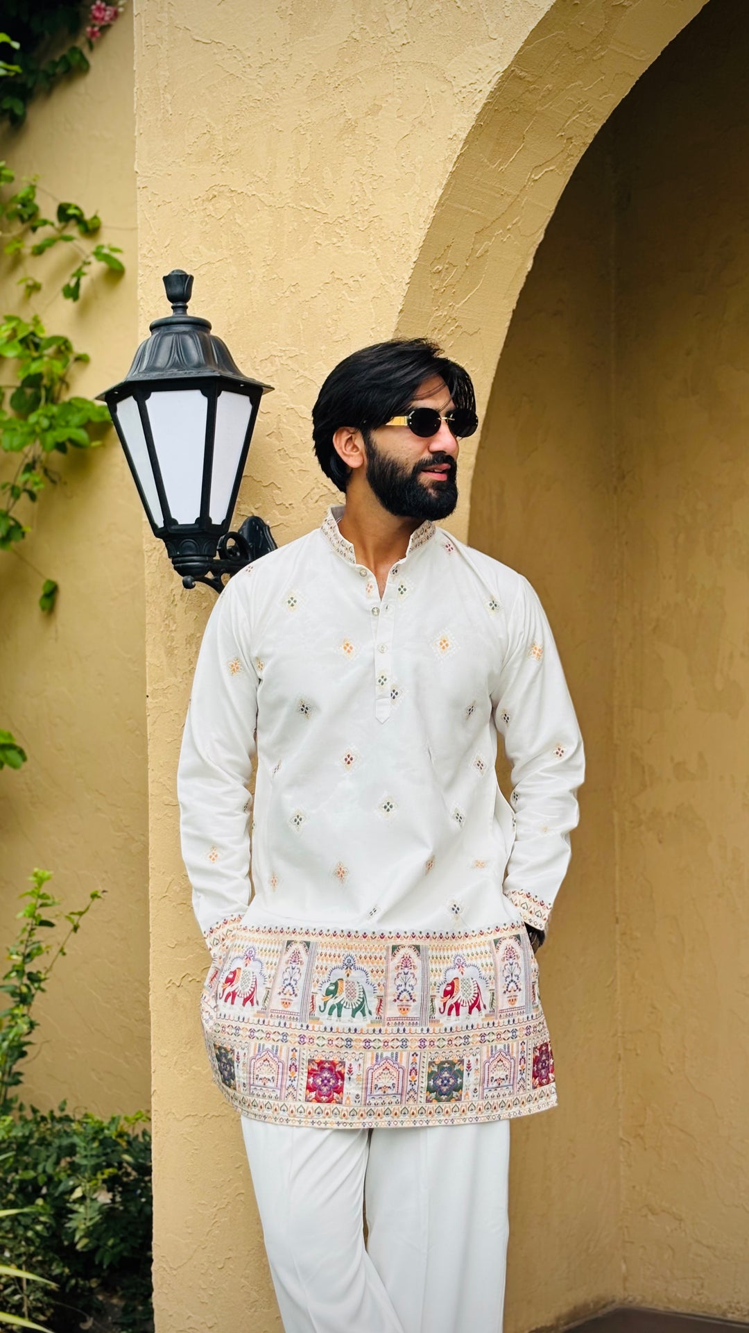 SHWET PATOLA HANDWOVEN JACQUARD SHORT KURTA