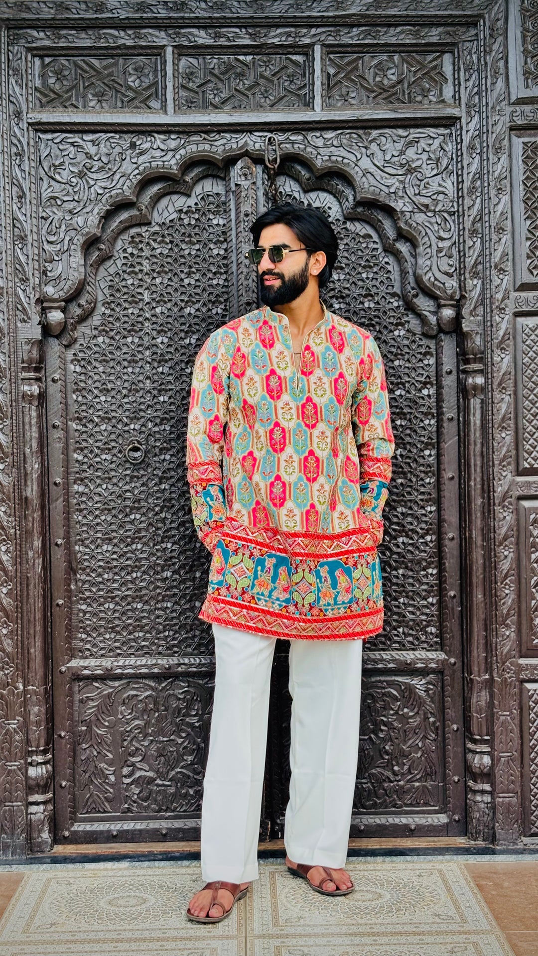 RAAS LEELA POSITION EMBROIDERED SHORT KURTA