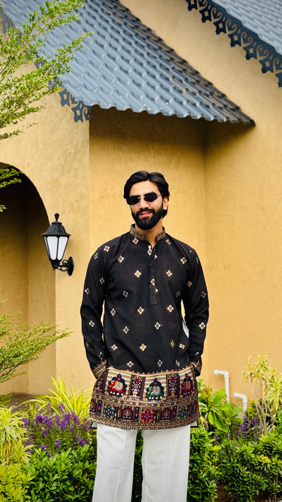 KAALA PATOLA HANDWOVEN JACQUARD SHORT KURTA