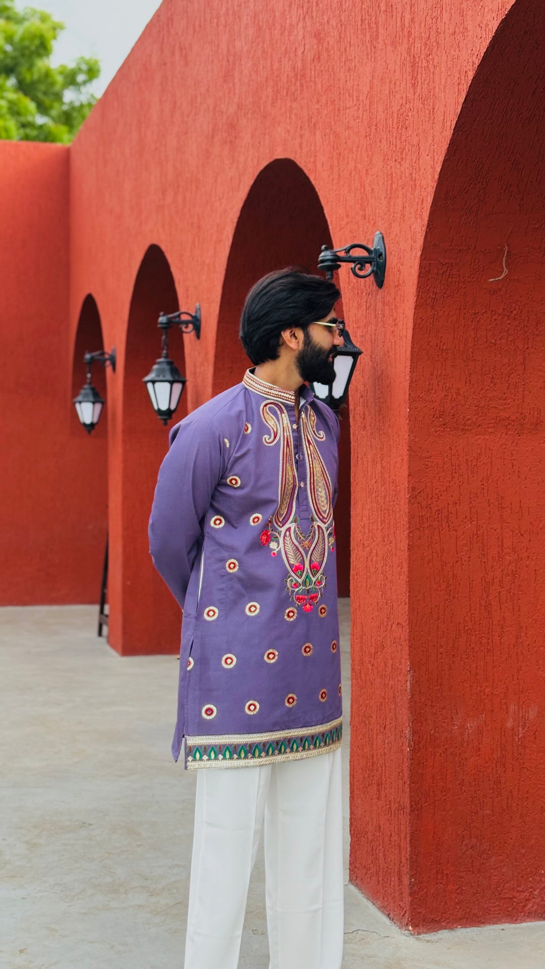 KALKI NEELPRASTH EMBROIDERED SHORT KURTA