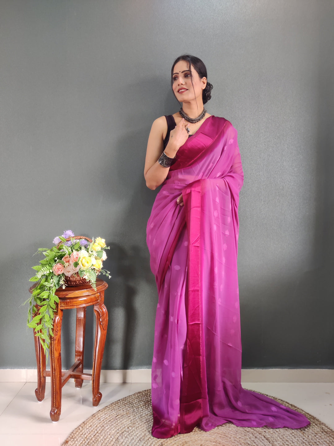 1 MIN Ready To Wear Pink Yamuna Saree