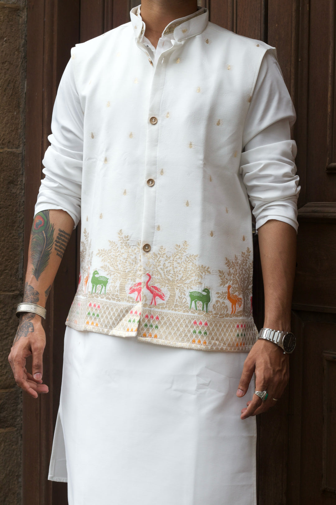 ANIMAL PATTERN JACQUARD KOTI KURTA SET