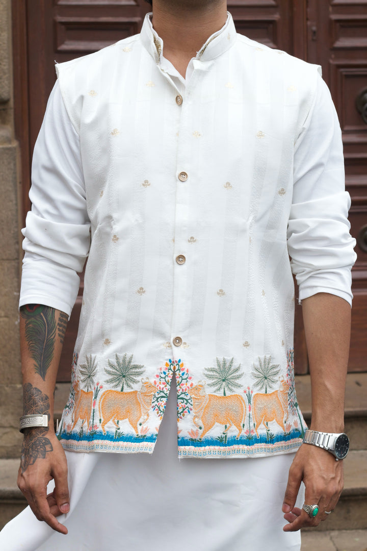 GAURI INSPRIRED JACQUARD KOTI KURTA SET