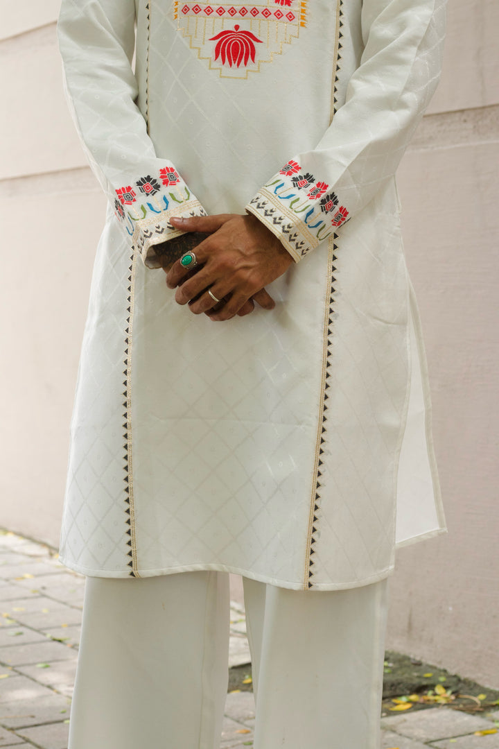ANAND TORAN SELECTED DESIGNER KURTA