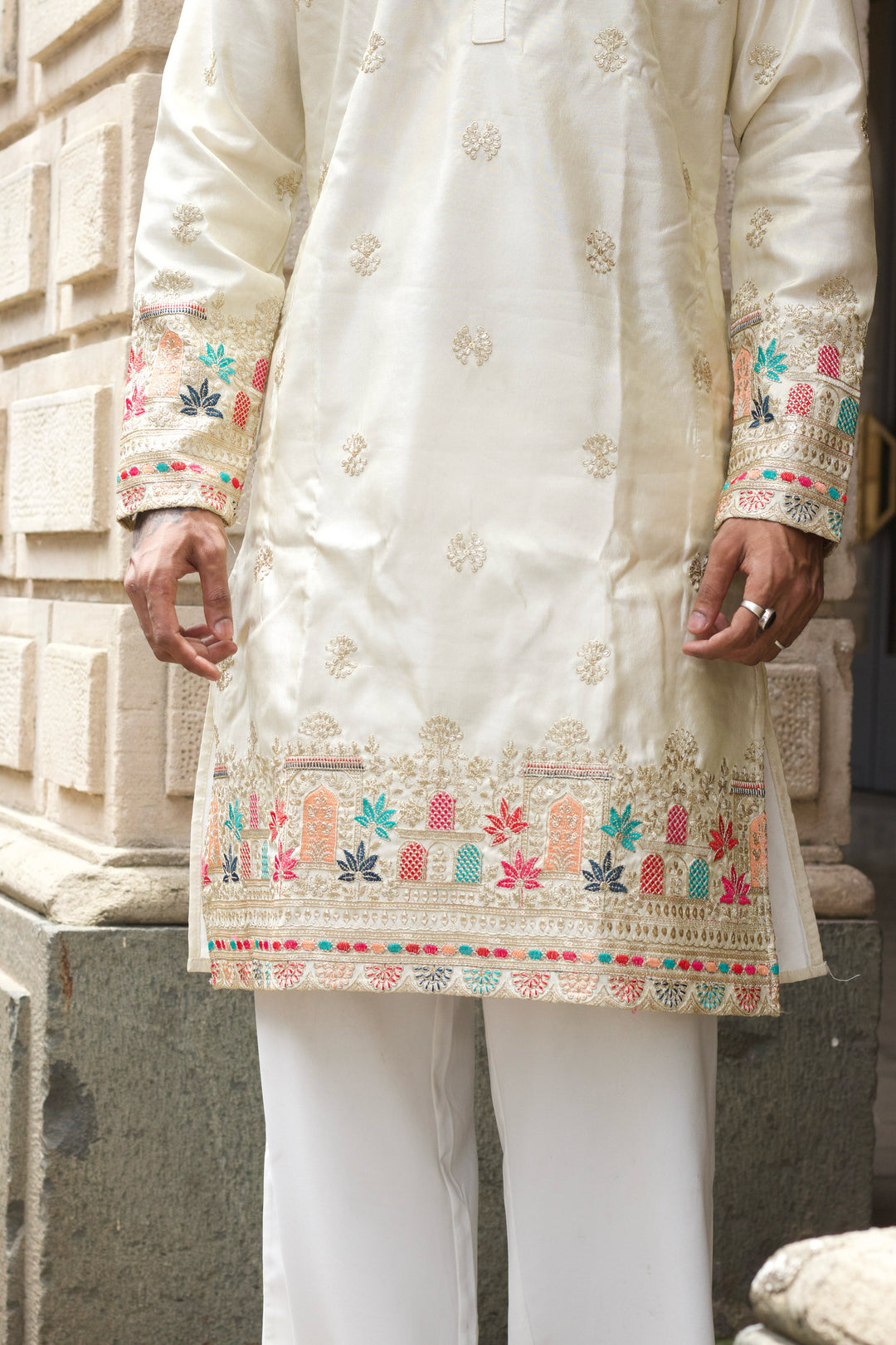 RAJ MAHAL IVORY EMBROIDERED KURTA
