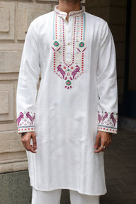 WHITE MAYUR VILAS SELECTED JACQUARD DESIGNER KURTA