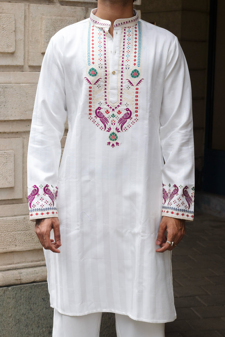 WHITE MAYUR VILAS SELECTED JACQUARD DESIGNER KURTA