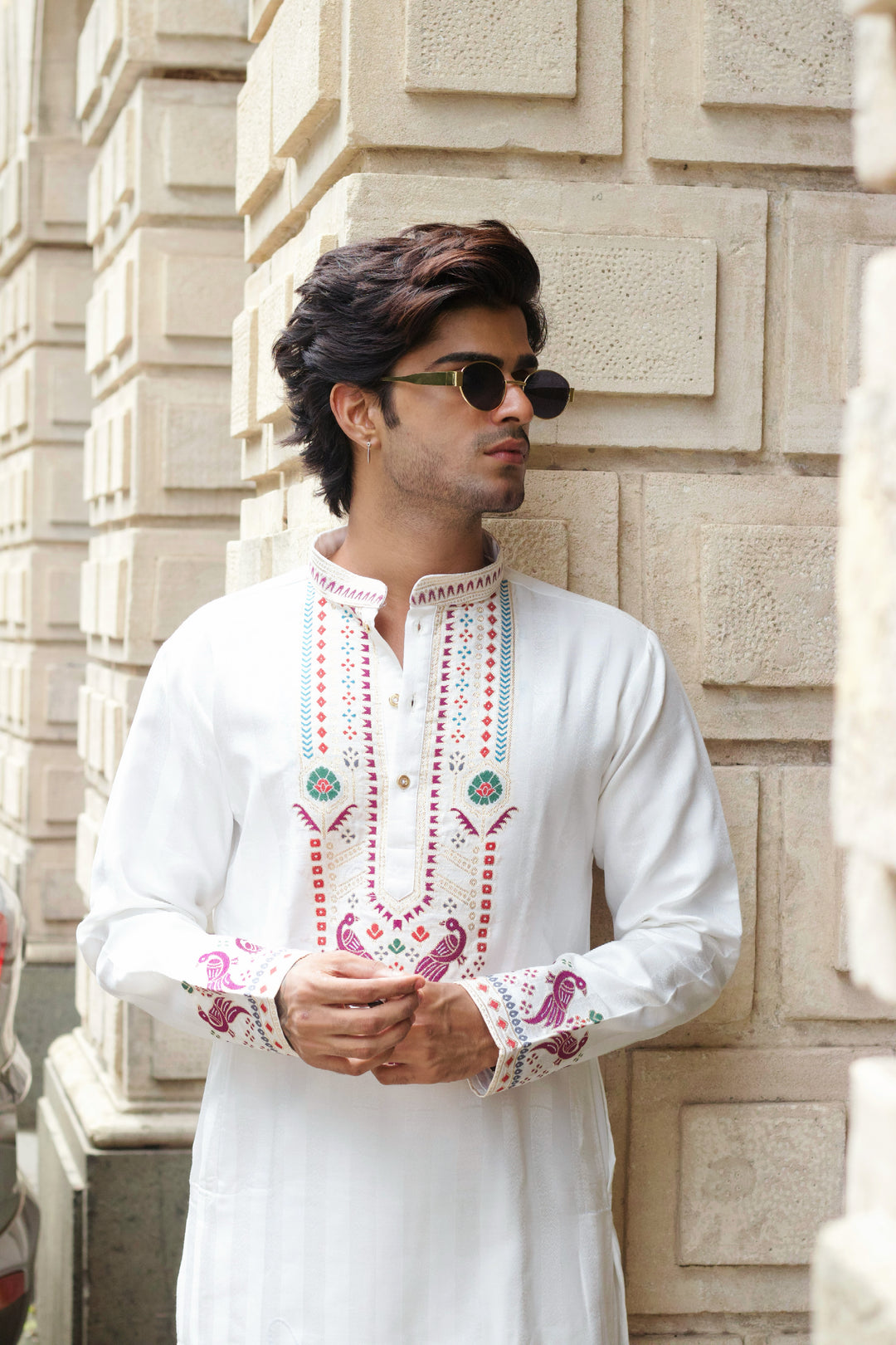 WHITE MAYUR VILAS SELECTED JACQUARD DESIGNER KURTA