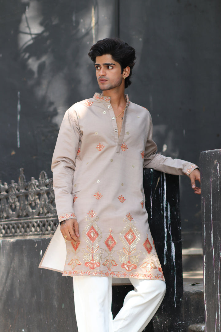 AURA GREY EMBROIDERED SHORT KURTA