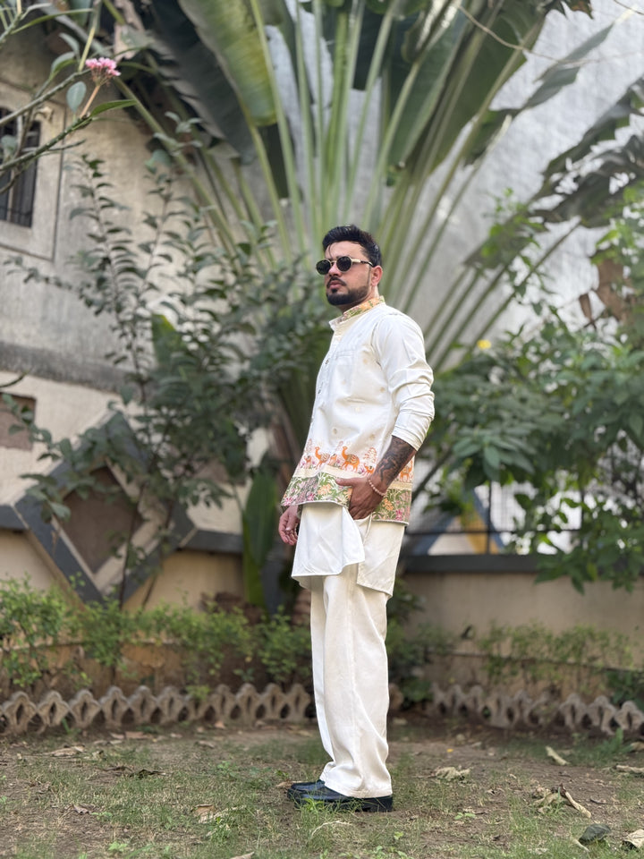 KOTI KURTA - CAMEL FLORAL JACQUARD KOTI KURTA SET