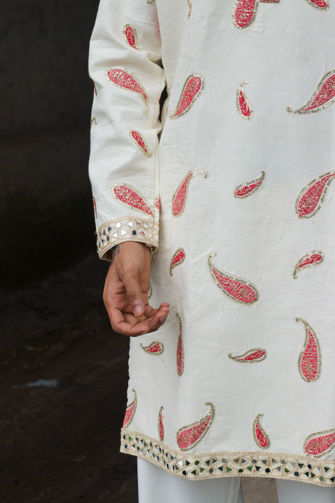 ROYAL RED KERI PAISLEY EMBROIDERED DESIGNER KURTA