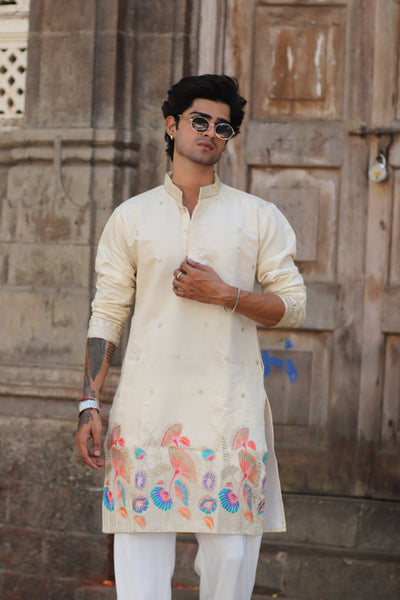 IVORY GULZAR DORI EMBROIDERED EXCLUSIVE KURTA