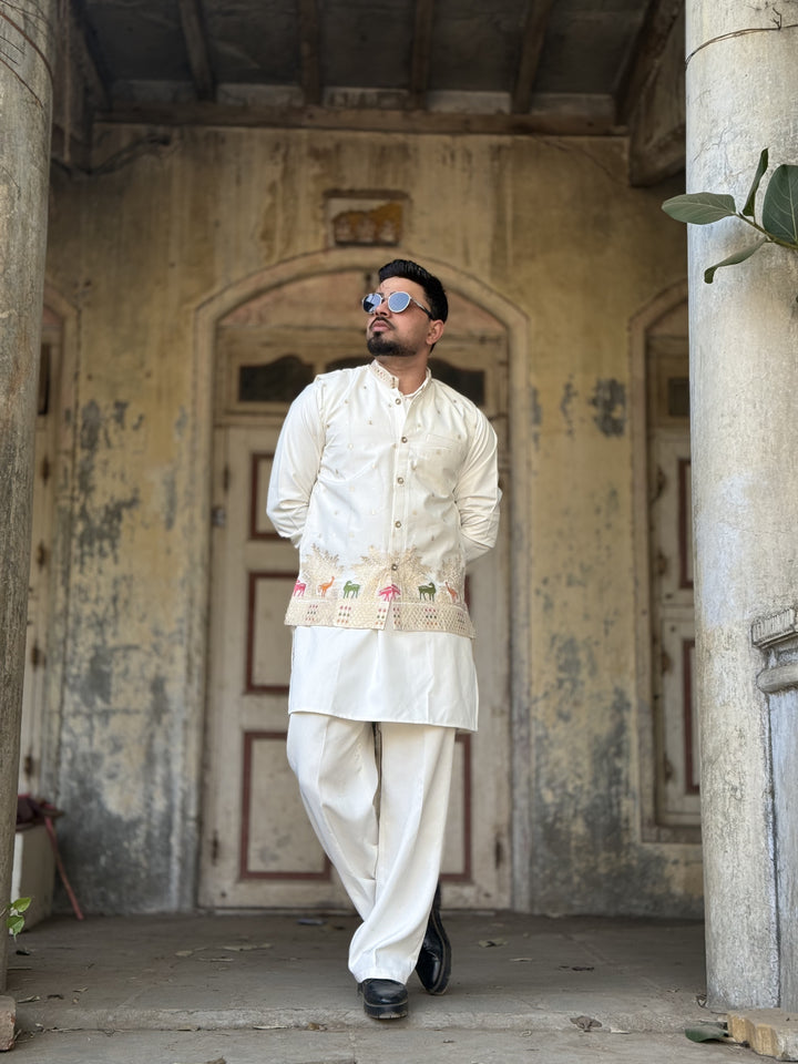 KOTI KURTA - ANIMAL PATTERN JACQUARD KOTI KURTA SET