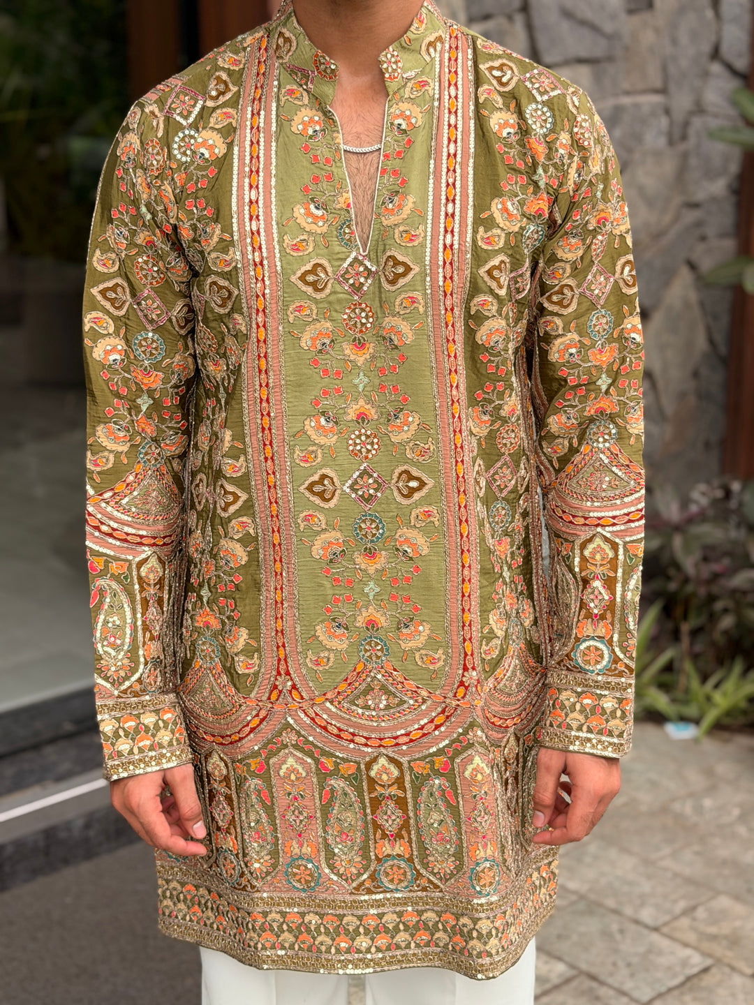 PISTA POSITION EMBROIDERED SHORT KURTA