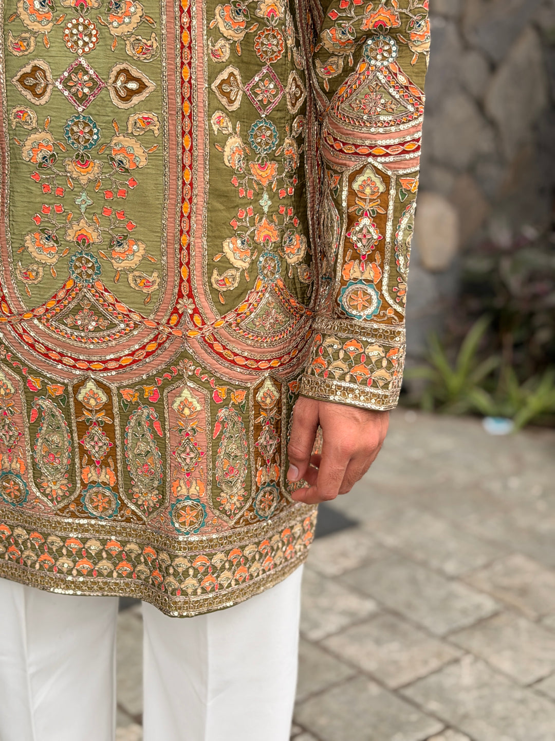 PISTA POSITION EMBROIDERED SHORT KURTA