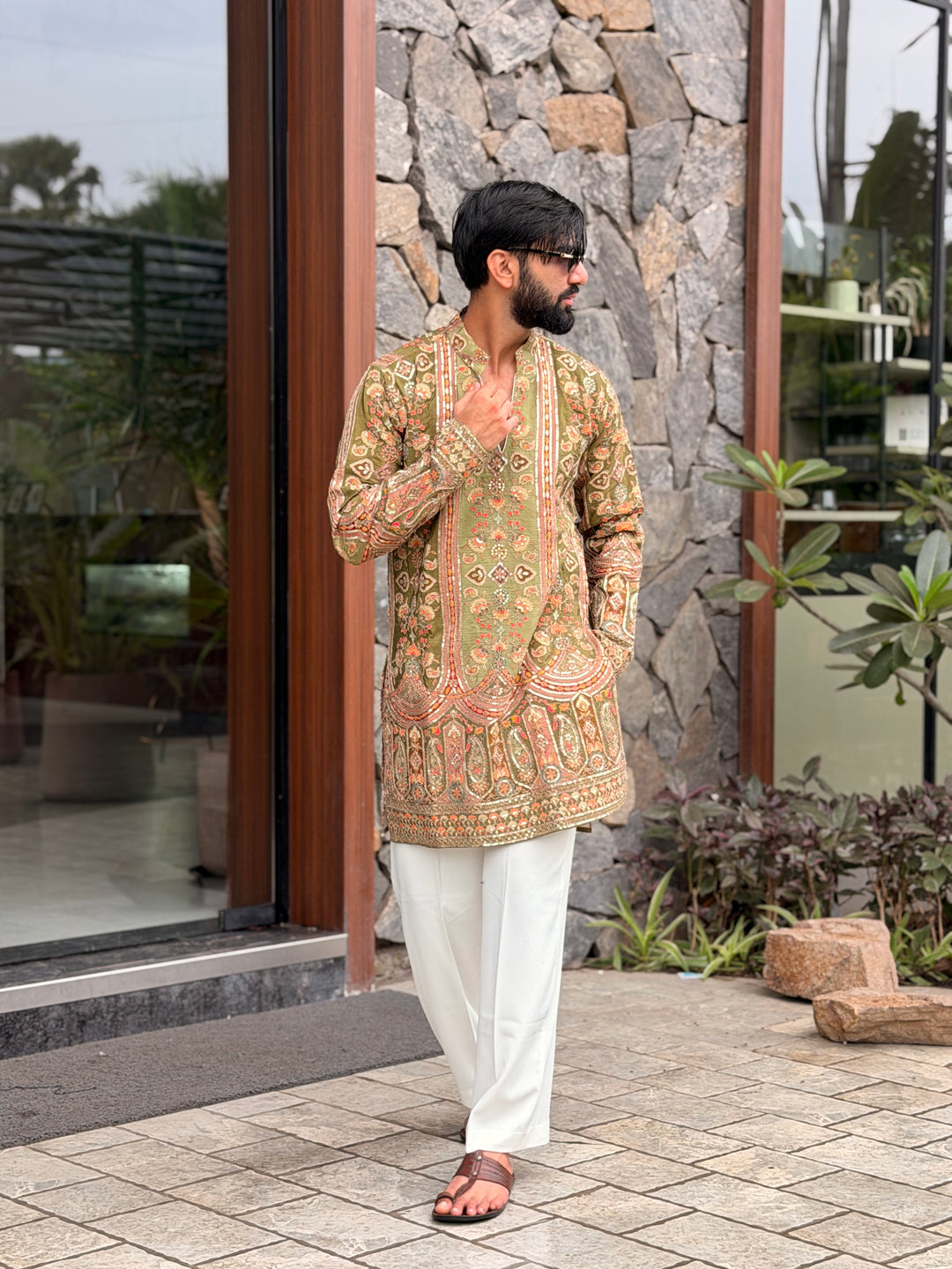 PISTA POSITION EMBROIDERED SHORT KURTA