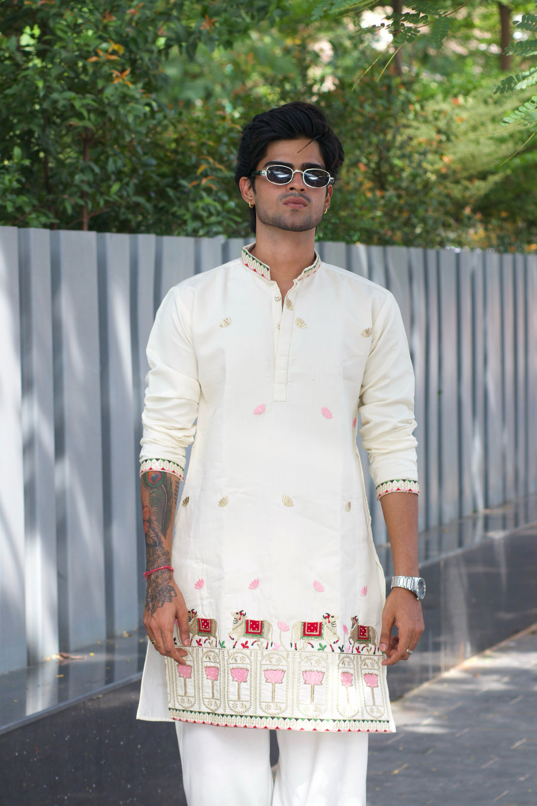 PICHWAI KAMDHENU EMBROIDERED KURTA