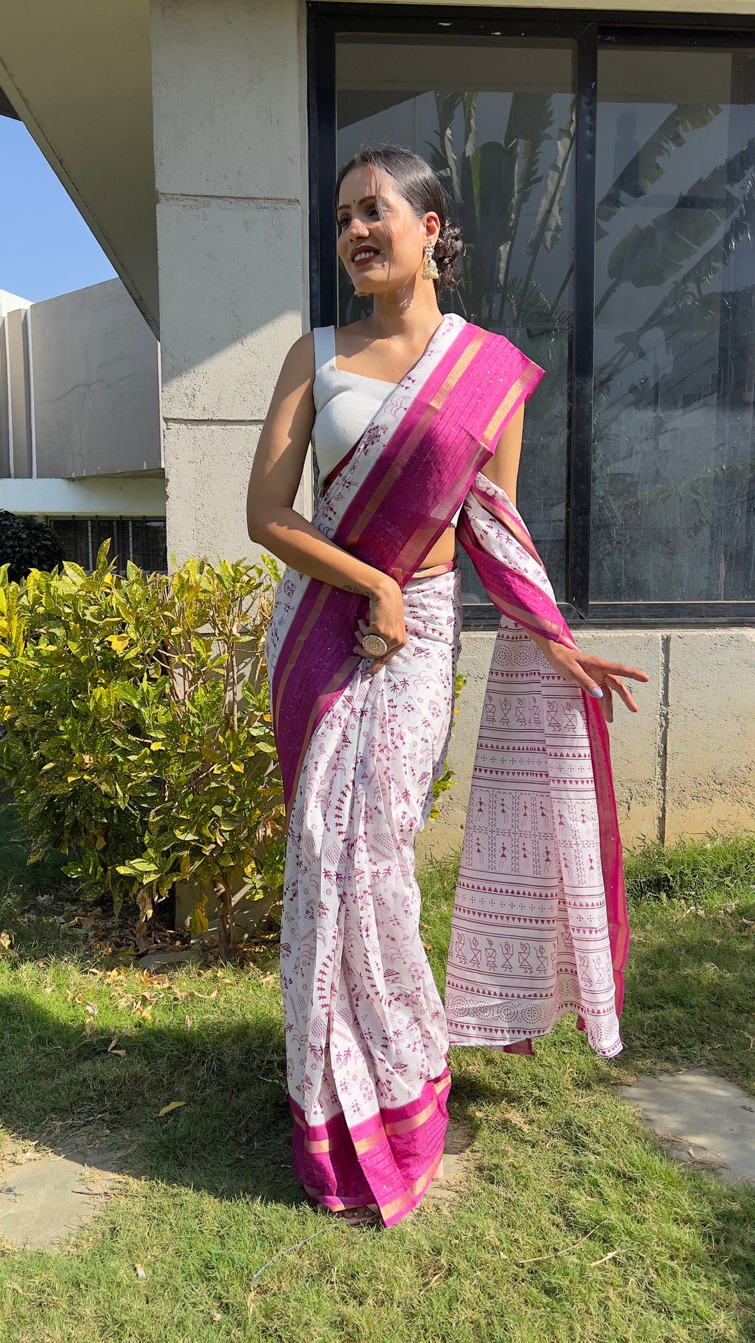 1 MIN Ready To Wear Pink White Kalamkari Saree