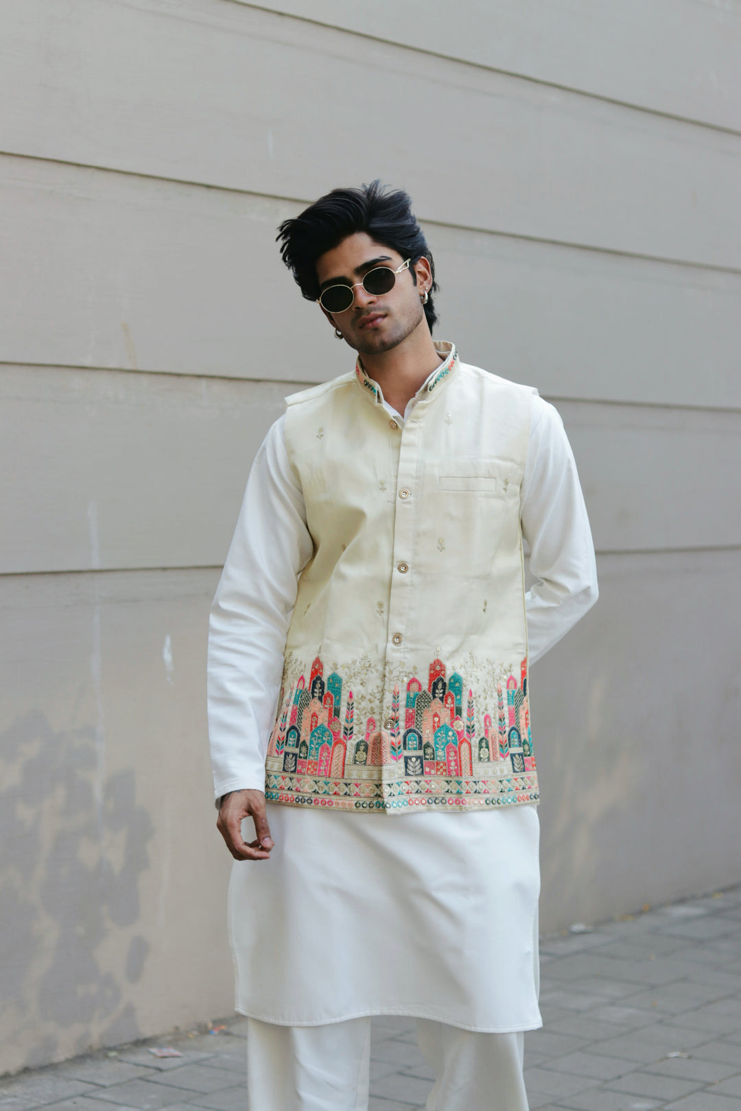 KOTI KURTA - IVORY MINARA EMBROIDERED KOTI KURTA SET