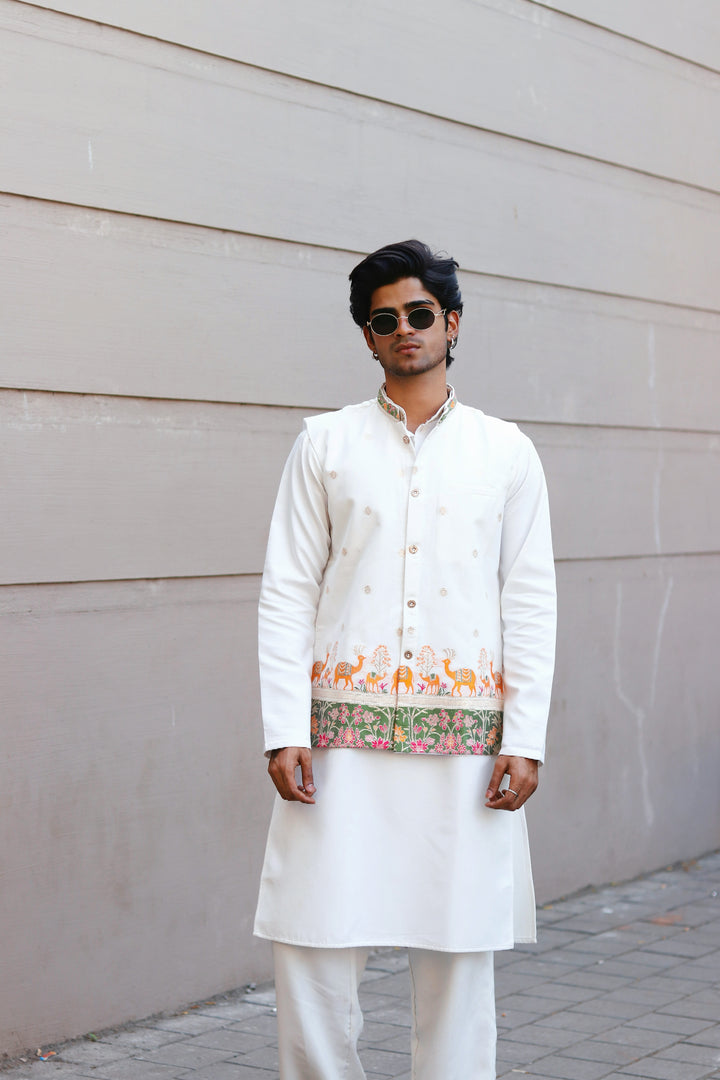 KOTI KURTA - CAMEL FLORAL JACQUARD KOTI KURTA SET