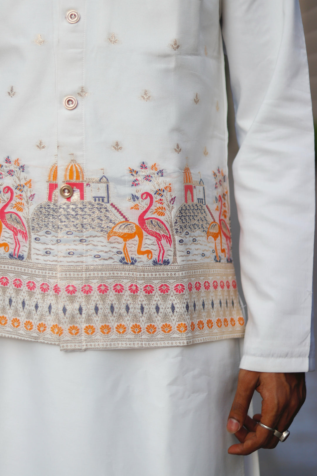 KOTI KURTA - WHITE FLAMINGO PATTERN JACQUARD KOTI KURTA SET