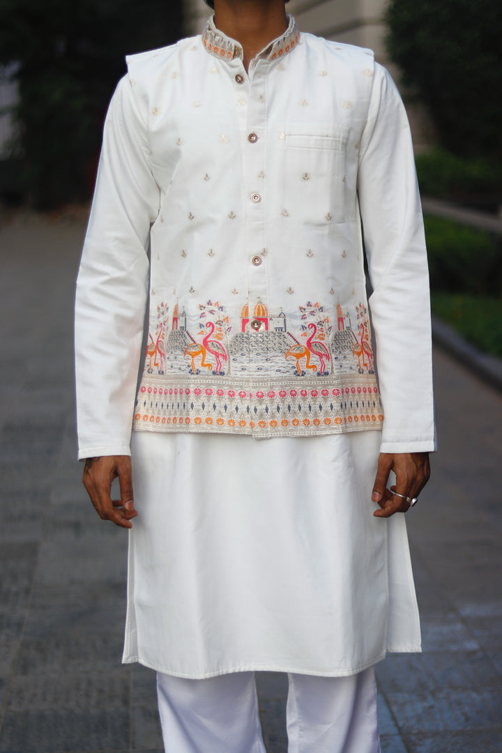 KOTI KURTA - WHITE FLAMINGO PATTERN JACQUARD KOTI KURTA SET