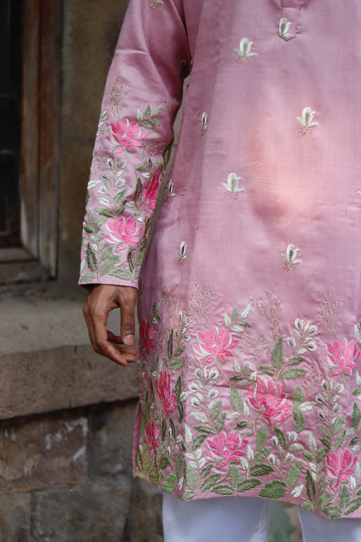 FADED PINK KAMAL VARNA EMBROIDERED EXCLUSIVE KURTA
