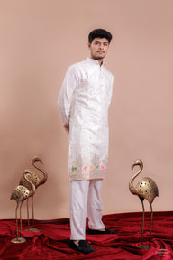 WHITE ANIMAL PATTERN JACQUARD DESIGNER KURTA