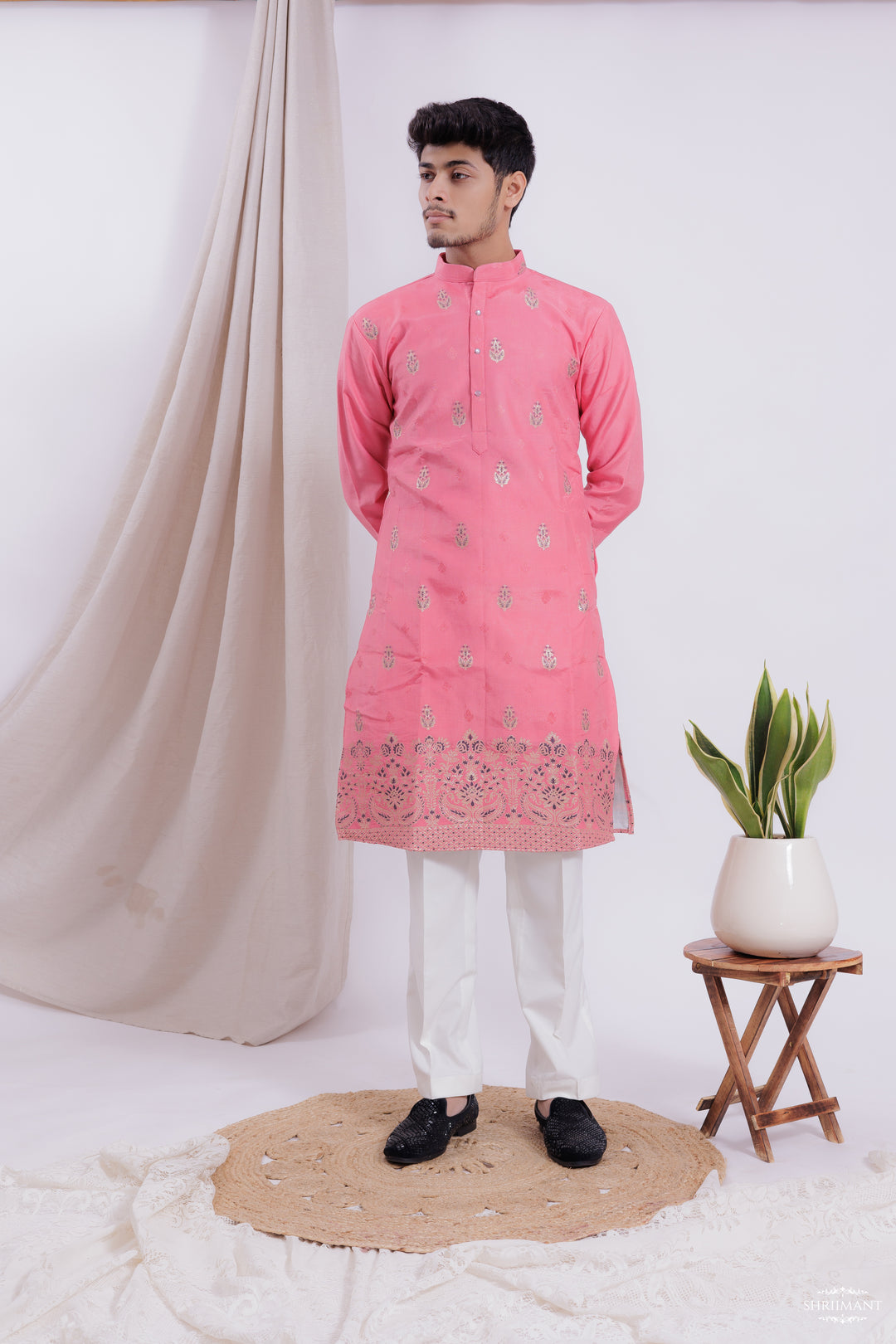 LIGHT RED MAHAL JACQUARD DESIGNER KURTA